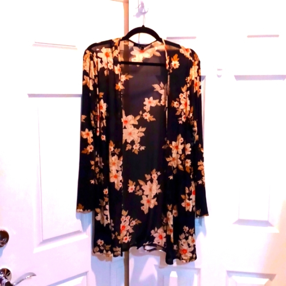 Alice Blue L Floral Ling Sleeved Cover-Up